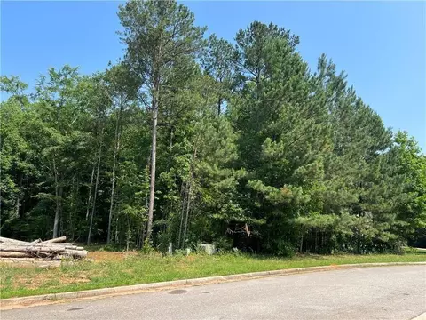 3188 Jackson Creek Dr, Stockbridge, GA 30281