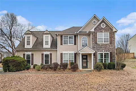 5060 Huntcrest Dr SW, Mableton, GA 30126