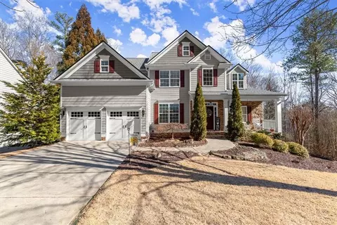 423 Treetop Cir, Canton, GA 30115