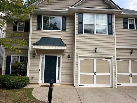 29 Crescent Woode Dr, Dallas, GA 30157