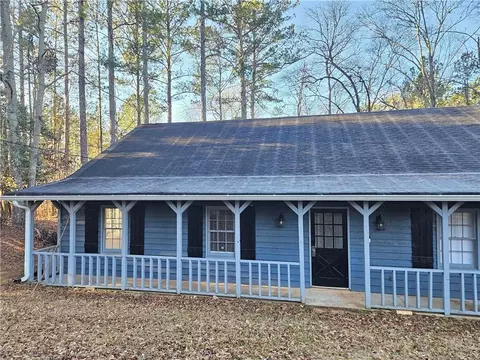 9265 Cedar Ridge Dr NW, Covington, GA 30014
