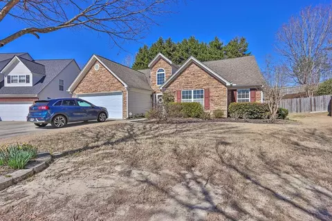 1241 Skylar Ridge Cir, Buford, GA 30519