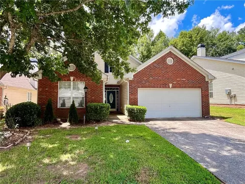 396 Avian Forest Dr, Stockbridge, GA 30281