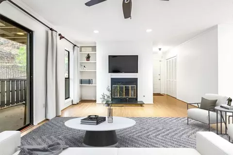 1107 Woodcliff Dr, Atlanta, GA 30350