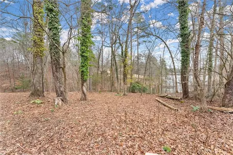4181 Perry Dr, Gainesville, GA 30506