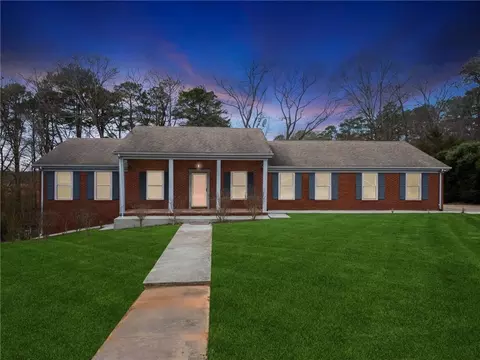 3113 Melissa Ct, Douglasville, GA 30135