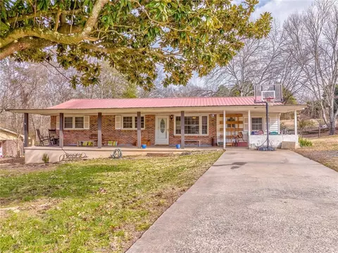 283 Reynolds Bridge Rd, Kingston, GA 30145