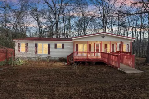 529 Hunters Ridge Rd, Nicholson, GA 30565