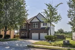 907 Southfork Dr, Loganville, GA 30052