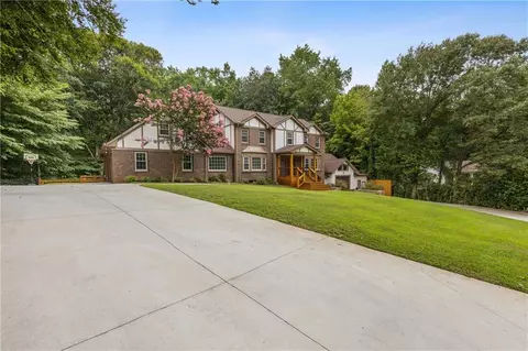 3996 Spalding Ln, Atlanta, GA 30350