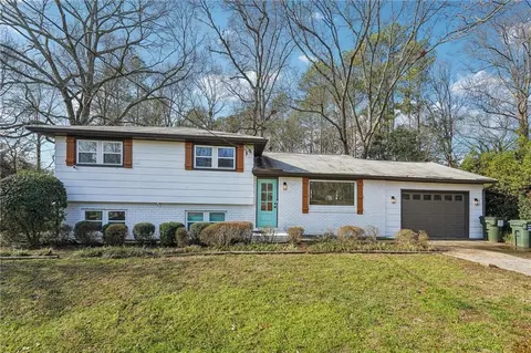 680 Village Lane Dr SW, Marietta, GA 30060