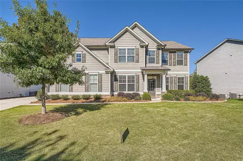 9050 Maple Run Trl, Gainesville, GA 30506