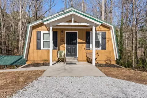 209 Beech Creek Cir, Winder, GA 30680