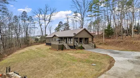 412 Reeceburg Rd SE, Silver Creek, GA 30173