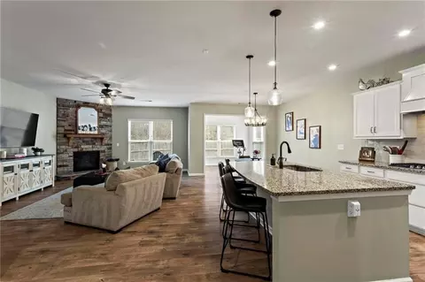 455 Timberleaf Rd, Canton, GA 30115 photo 8