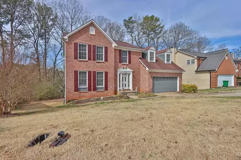 1933 Wedgewood Dr, Stone Mountain, GA 30088