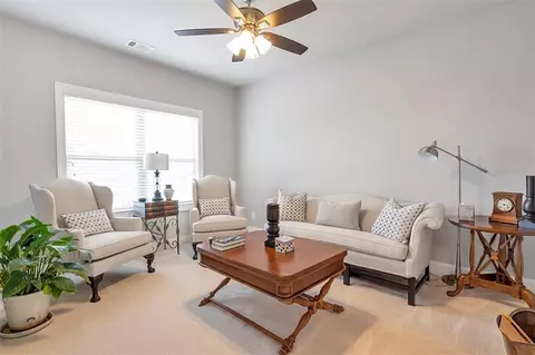 2102 Democracy Dr, Buford, GA 30519 photo 24