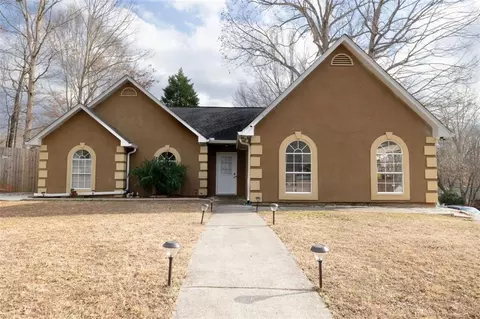 2074 Flint Hill Dr, Lawrenceville, GA 30044