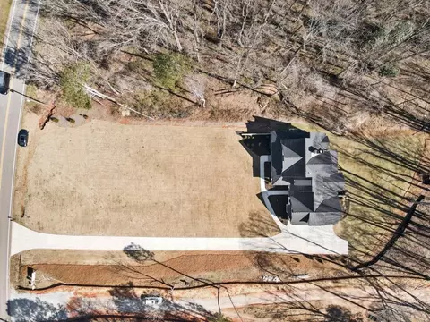 View/Area - 7760 E Cherokee Dr, Canton, GA 30115 photo 4 of 6