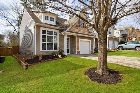 535 Cool Weather Dr, Lawrenceville, GA 30045