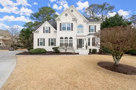 950 Whitetail Ct, Alpharetta, GA 30005