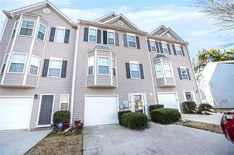 5059 Timber Hills Dr, Oakwood, GA 30566