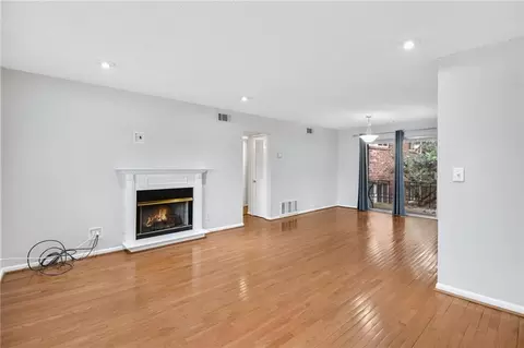 4266 Roswell Rd NE #K3, Atlanta, GA 30342