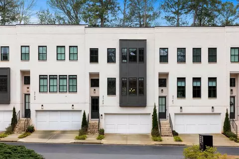 2143 Druid Fields Ln, Decatur, GA 30033