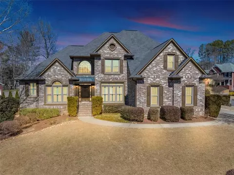 601 Wyndham Ct, Canton, GA 30115