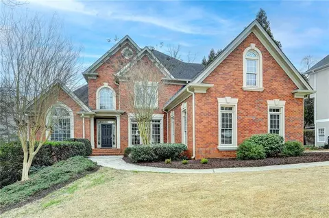5990 Somerset Ct, Suwanee, GA 30024