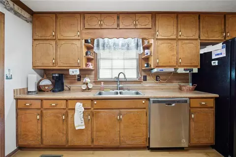 Kitchen - 113 Bridget Dr, Hampton, GA 30228 photo 3 of 3