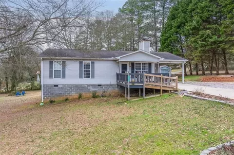 4215 Terry St, Oakwood, GA 30566