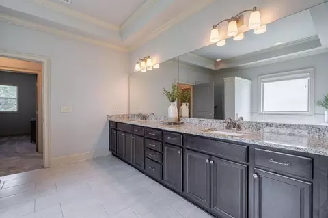 Bath - 2239 Granite Path Ct, Bethlehem, GA 30620 photo 3 of 7