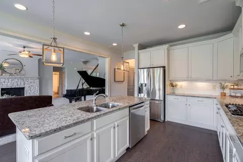 Kitchen - 2239 Granite Path Ct, Bethlehem, GA 30620 photo 5 of 5