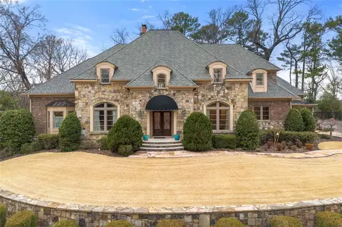 4266 Woodland Brook Dr SE, Atlanta, GA 30339