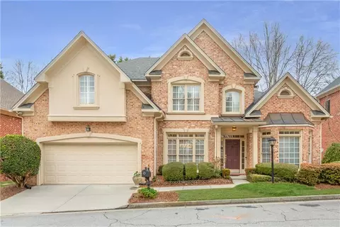 1005 Brookhaven Walk NE, Atlanta, GA 30319