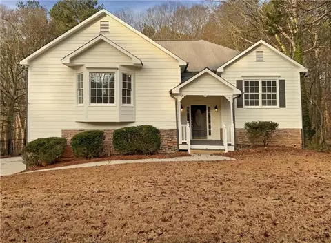 246 Southern Oaks Dr, Dallas, GA 30157