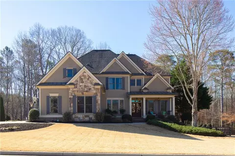 4095 Copper Leaf Ln, Cumming, GA 30040