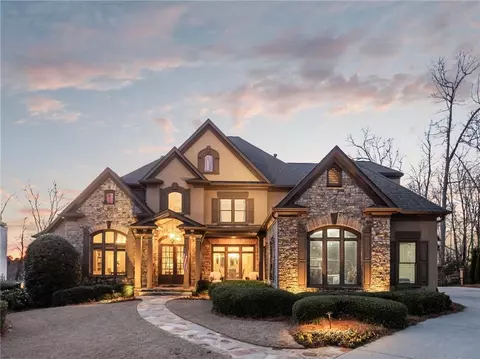 6955 Laurel Oak Dr, Suwanee, GA 30024