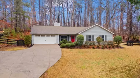 3605 Chattahoochee Rd, Cumming, GA 30041