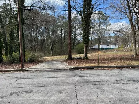 498 Lincoln Dr NW, Atlanta, GA 30318