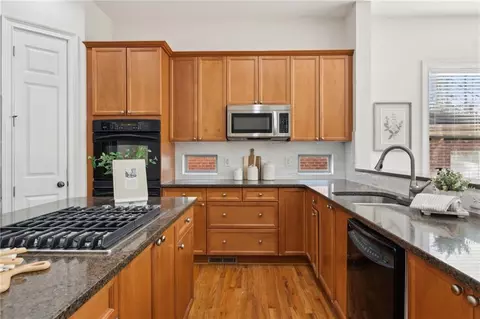 Kitchen - 3260 Compass Way, Milton, GA 30004 photo 3 of 3