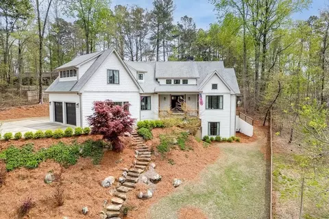 5975 P W A Dr, Cumming, GA 30041