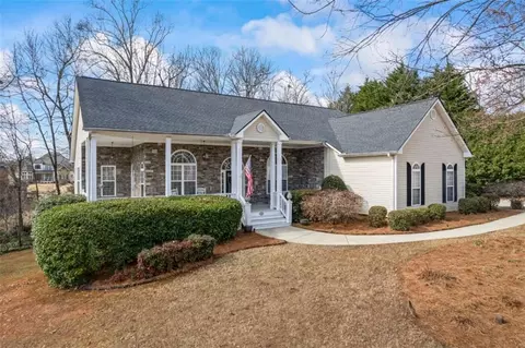 269 Thornhill Cir, Jefferson, GA 30549
