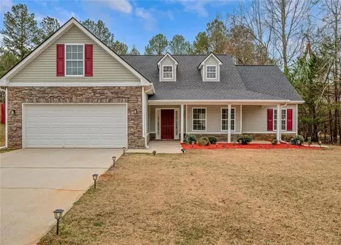 10 Oakbrook Ln, Covington, GA 30016