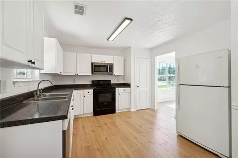 6474 E Meyer Dr, Morrow, GA 30260 photo 13