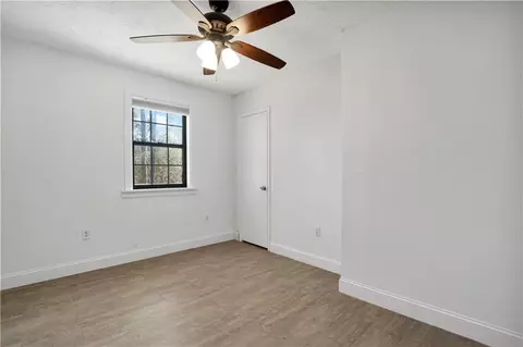 Bedroom - 987 E 1st St, Midway, GA 31320 photo 1 of 2