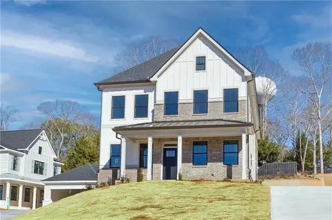 5912 Lights Ferry Rd, Flowery Branch, GA 30542
