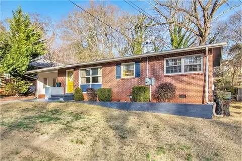 3076 Cloverhurst Dr, Atlanta, GA 30344