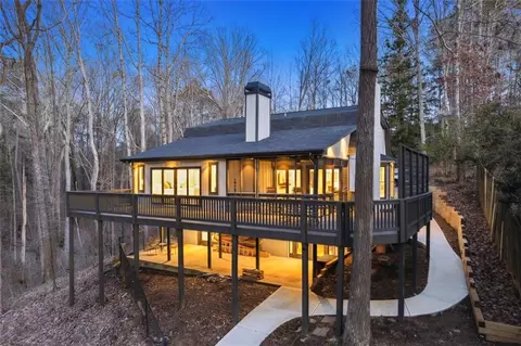 5390 Whiporwill Dr, Gainesville, GA 30504